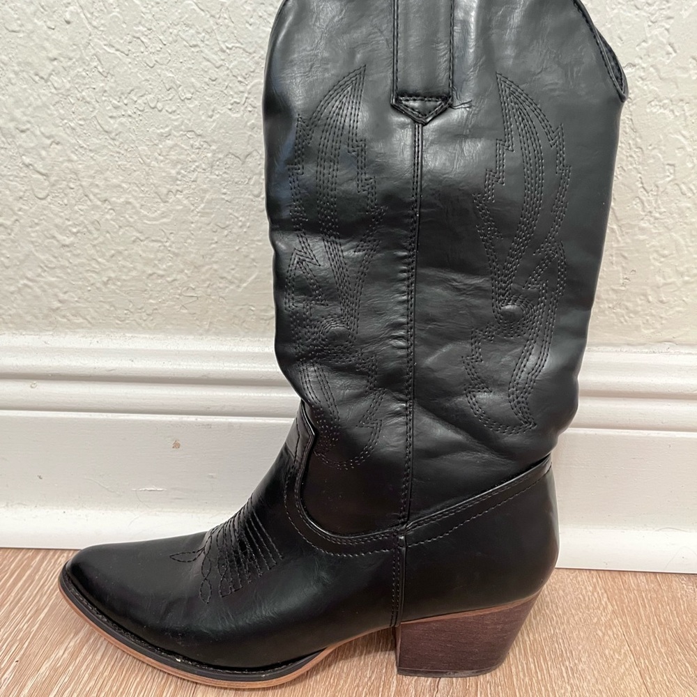 Black Leather Western Boots